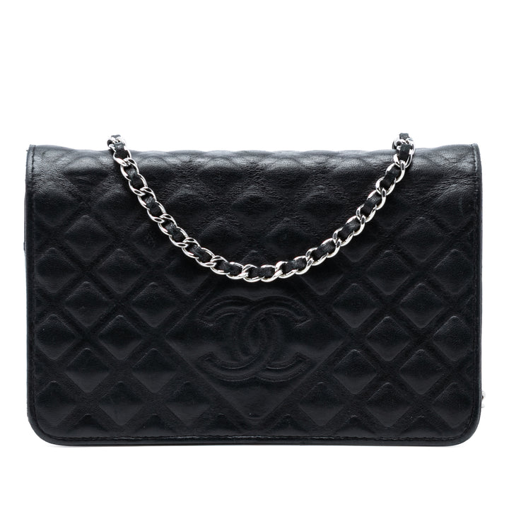 Chanel CC embossé Cuir d’agneau Diamond Wallet on Chain