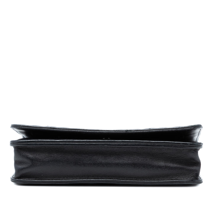 Chanel CC embossé Cuir d’agneau Diamond Wallet on Chain