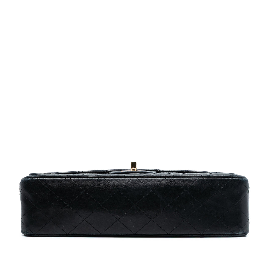 Chanel Medium Classic Cuir d’agneau Double rabat