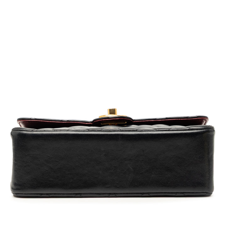 Chanel Mini CC Matelassé Cuir d’agneau Simple rabat