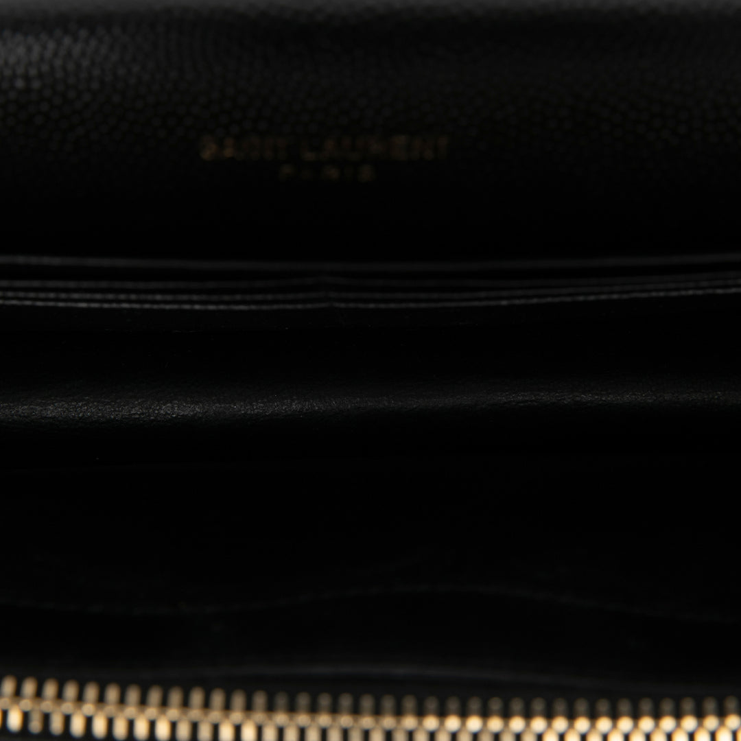 Saint Laurent Grain De Poudre Chevron Cassandre Enveloppe Chaîne Portefeuille Noir – vue 4 – GABY PARIS