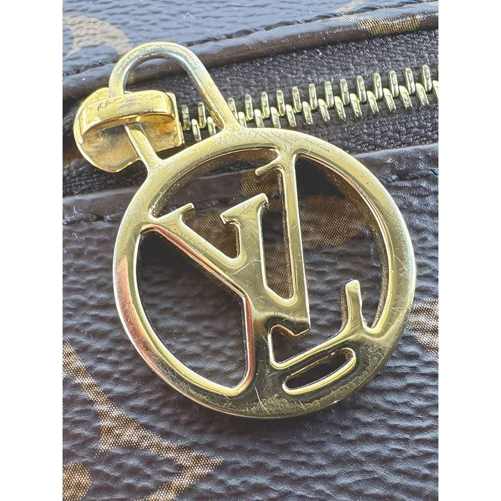 Louis Vuitton Loop Monogram Marron – vue 7 – GABY PARIS