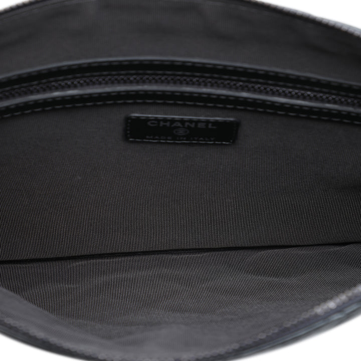 Matelassé vieilli Chaîne Pompon O Étui Pochette Moyen Cuir de veau Gris