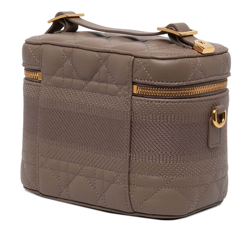 Dior Cannage DiorTravel Vanity Petit Cuir d'agneau Marron – vue 2 – GABY PARIS