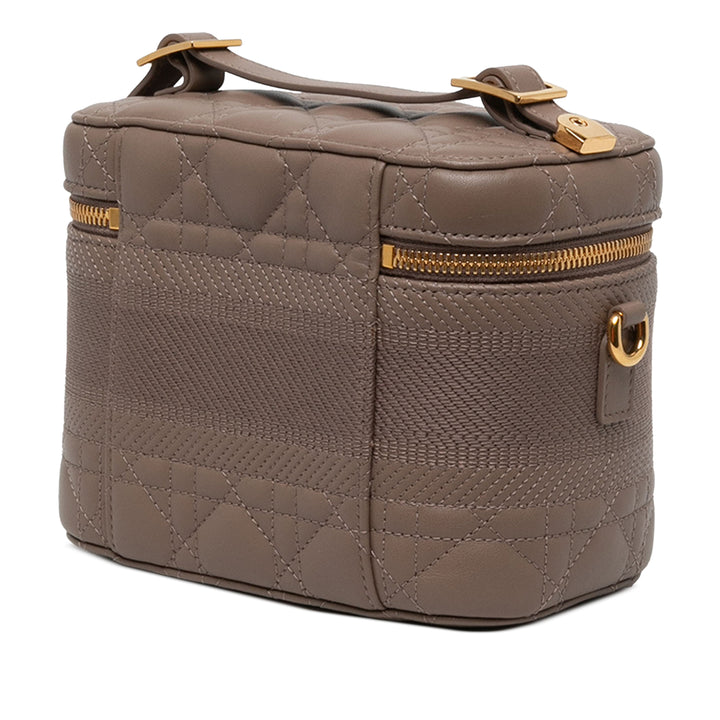 Dior Cannage DiorTravel Vanity Petit Cuir d'agneau Marron – vue 2 – GABY PARIS
