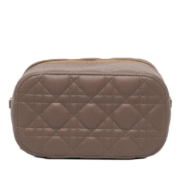 Dior Cannage DiorTravel Vanity Petit Cuir d'agneau Marron – vue 3 – GABY PARIS