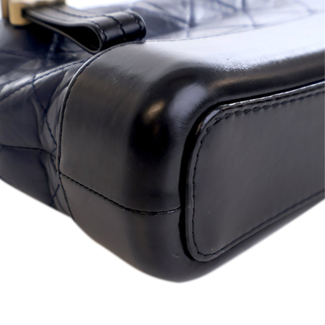 Chanel Small Bicolor vieilli Cuir de veau Gabrielle Sac porté croisé