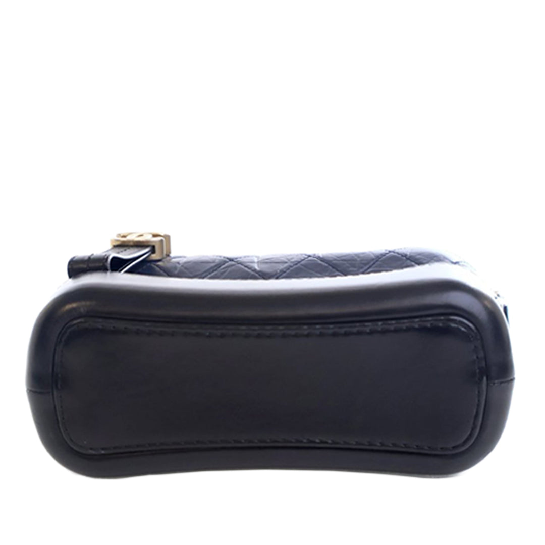 Chanel Small Bicolor vieilli Cuir de veau Gabrielle Sac porté croisé