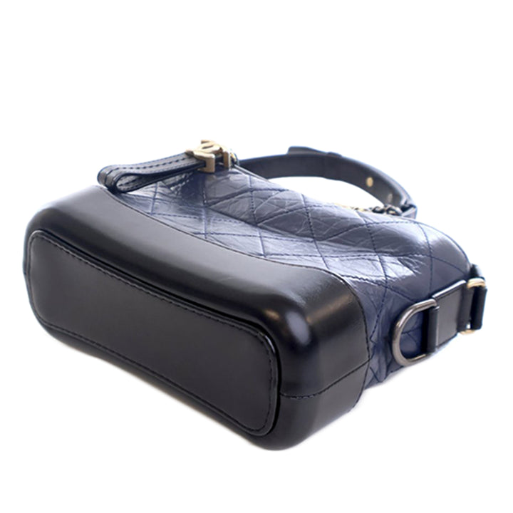 Chanel Small Bicolor vieilli Cuir de veau Gabrielle Sac porté croisé