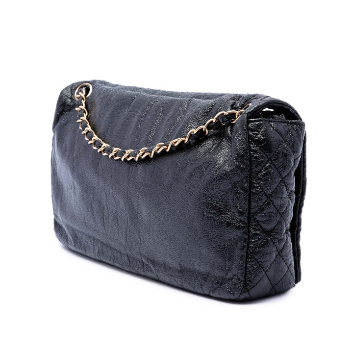 Chanel Medium Vinyl Rock et Chain à rabat