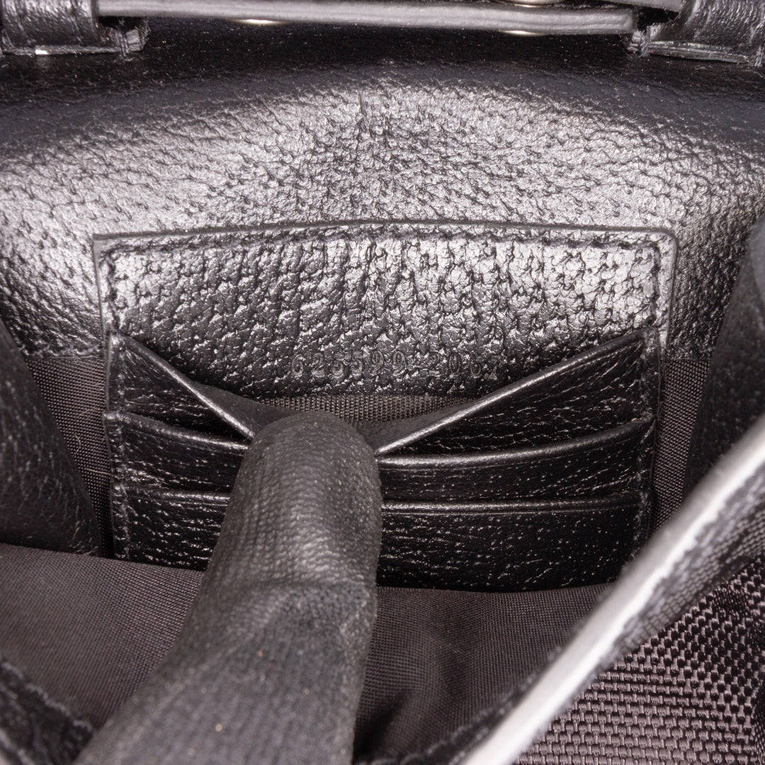 Gucci Off The Grid Mini GG Econyl Sac porté croisé Noir – GABY PARIS Authentique