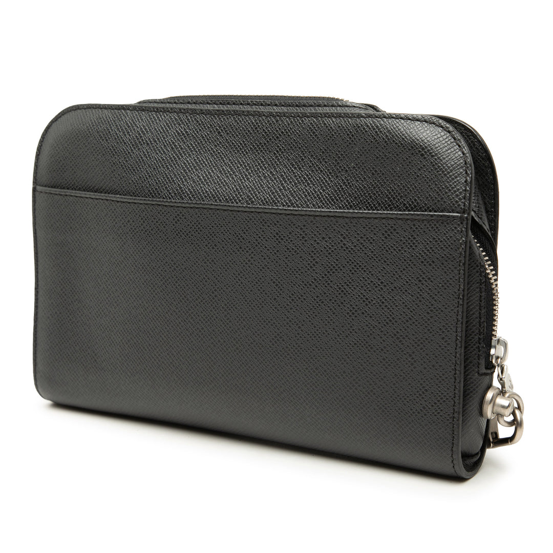 Louis Vuitton Taiga Pochette Baikal