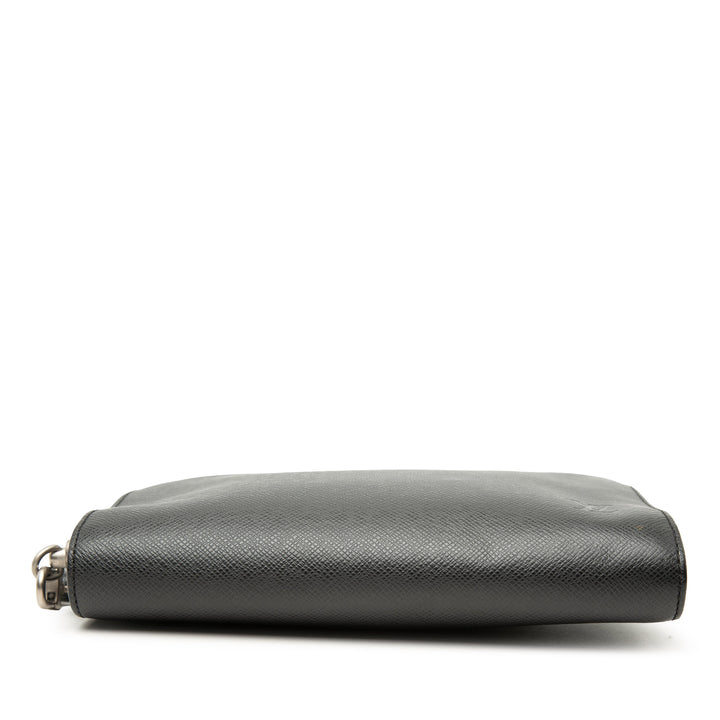 Louis Vuitton Taiga Pochette Baikal