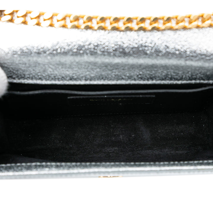 Saint Laurent Small Métallisé Cuir de veau Classic Monogram Kate Sac porté croisé Argenté