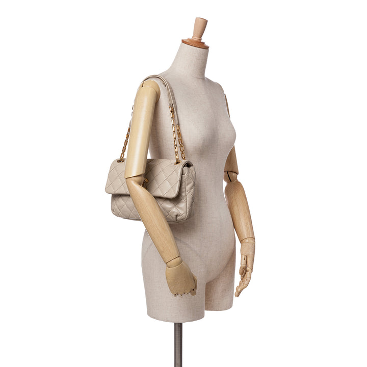 Chanel Quilted Cuir de veau Ultimate Stitch Retro Chain Flap Marron