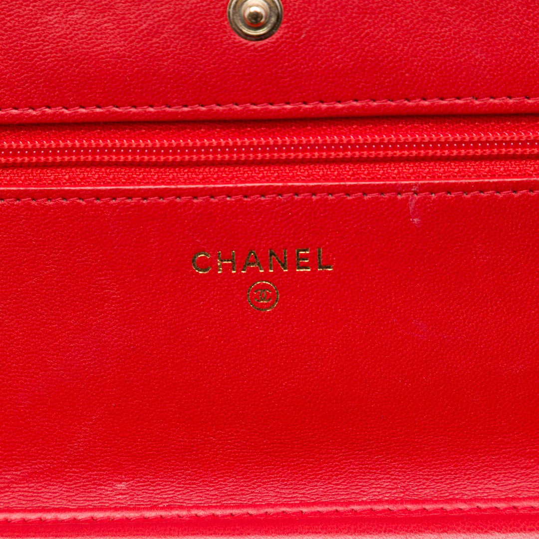CC Matelassé Wallet on Chain Cuir d'agneau Rouge