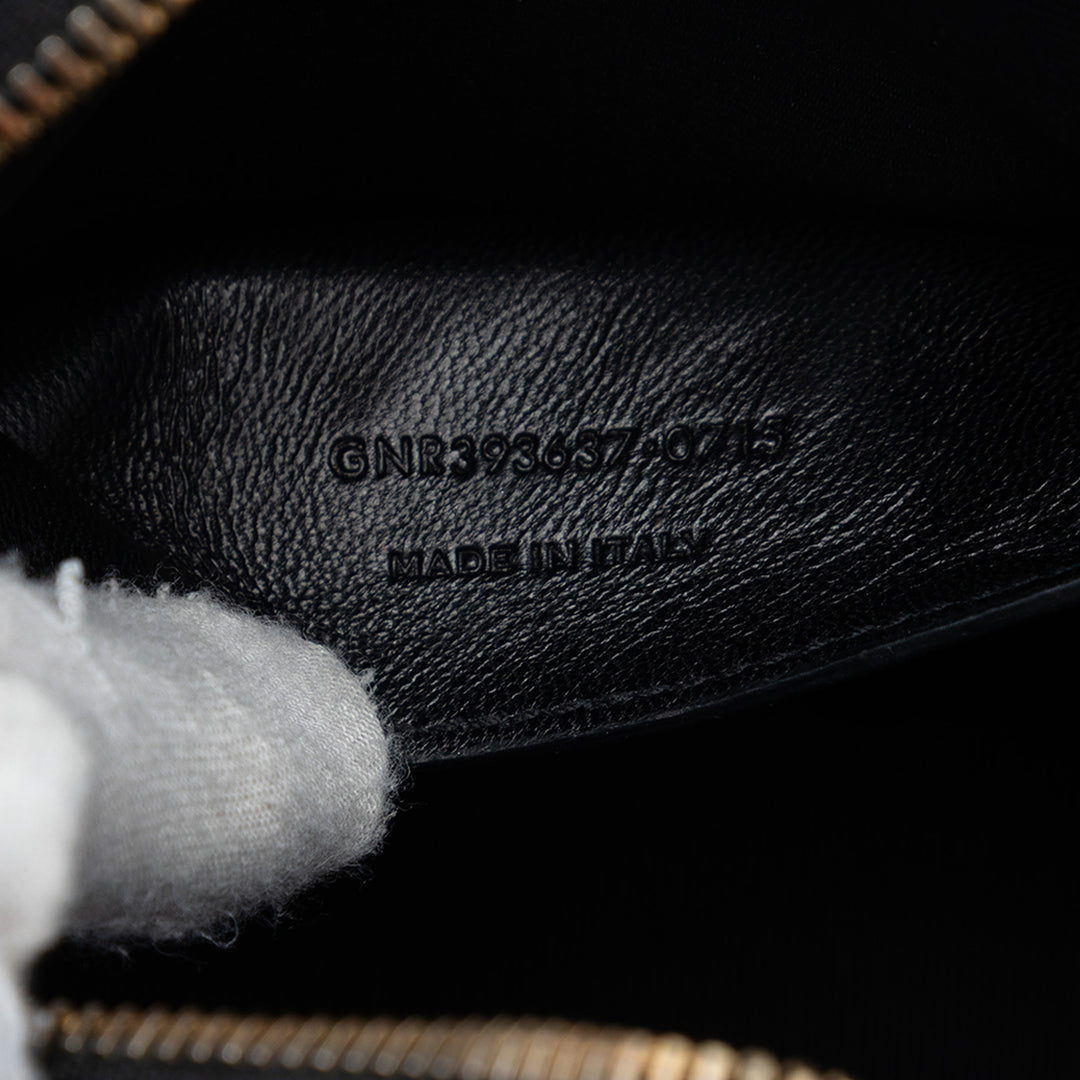 Saint Laurent Medium Grain De Poudre Classic Monogram Sac caméra