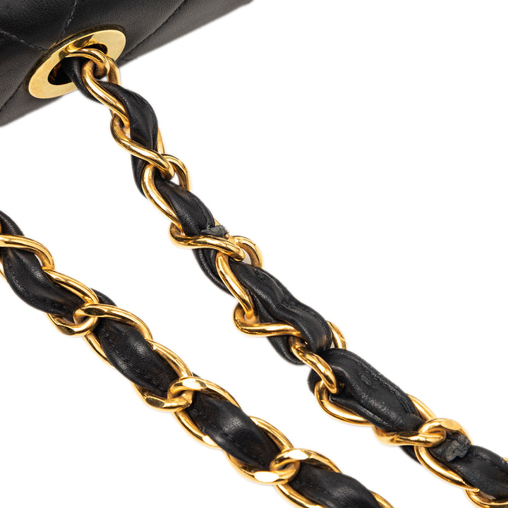 Chanel Maxi XL Classic Cuir d’agneau Simple rabat