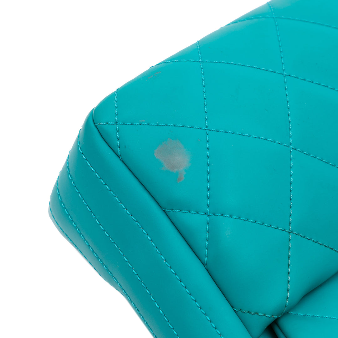 Chanel Paris-Seoul Medium Cuir d’agneau Coco Rain Flap Vert – GABY PARIS Authentique