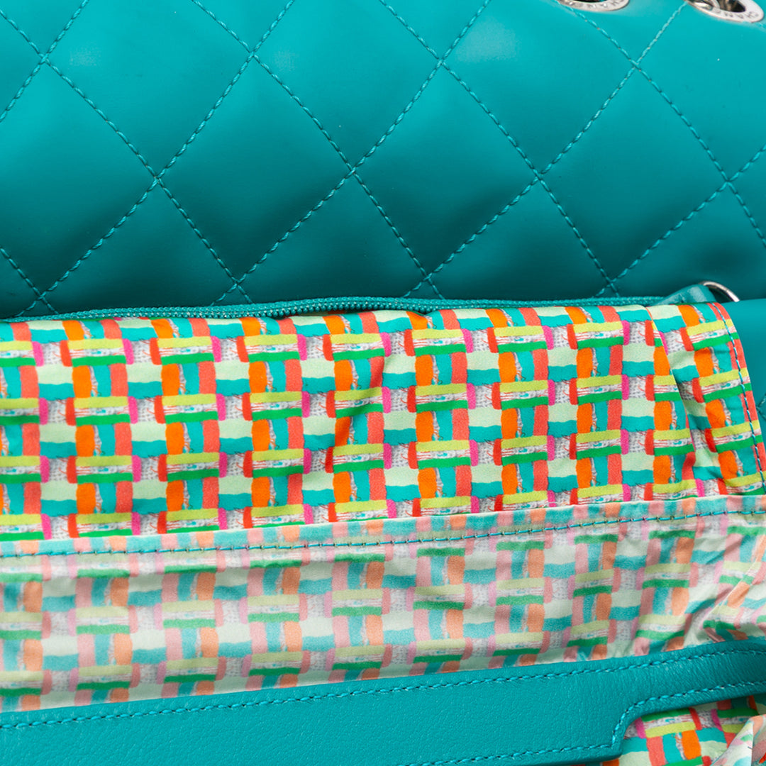 Chanel Paris-Seoul Medium Cuir d’agneau Coco Rain Flap Vert – GABY PARIS Authentique