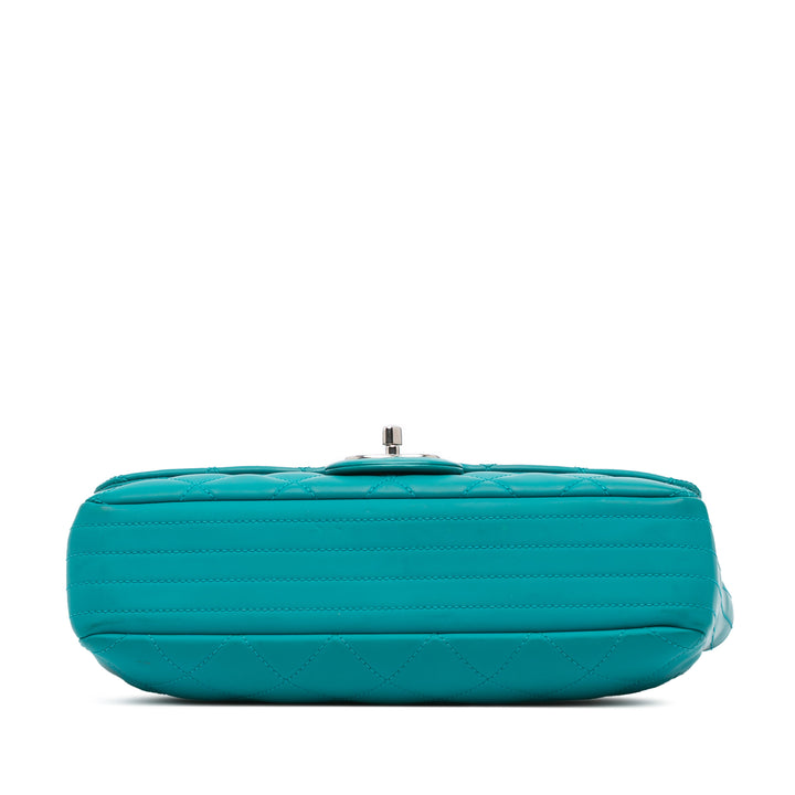 Chanel Paris-Seoul Medium Cuir d’agneau Coco Rain Flap Vert – GABY PARIS Authentique