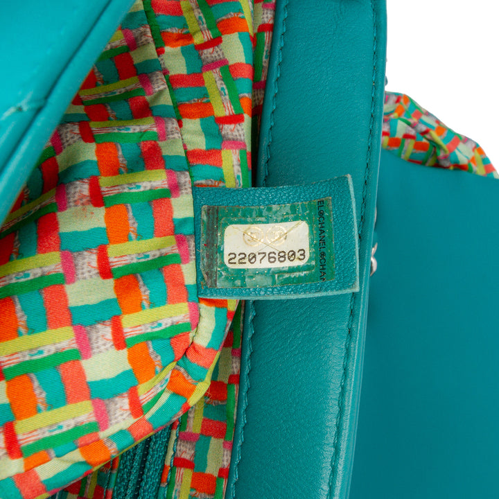 Chanel Paris-Seoul Medium Cuir d’agneau Coco Rain Flap Vert – GABY PARIS Authentique