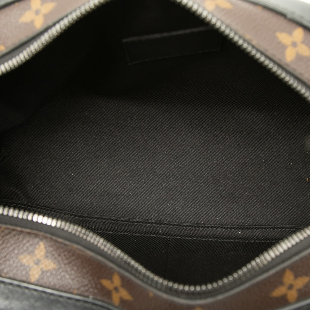 Louis Vuitton Sac bandoulière Solar Ray Souple Trunk Monogram Noir – vue 4 – GABY PARIS