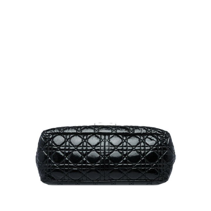 Dior Cannage New Lock Sac Noir – vue 3 – GABY PARIS