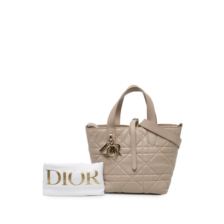 Dior Sac à main Macrocannage Toujours Petit Cuir de veau Beige – vue 6 – GABY PARIS
