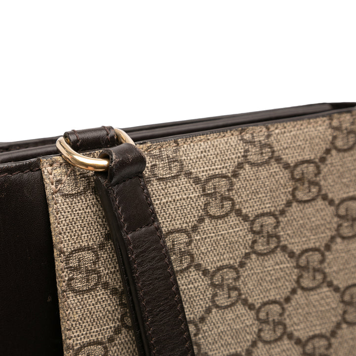 Gucci GG Supreme Pochette