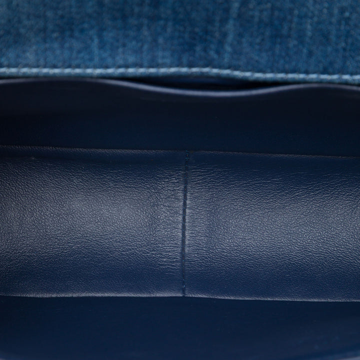 Chanel Matelassé et Boy à rabat Moyen Jean Bleu – vue 4 – GABY PARIS