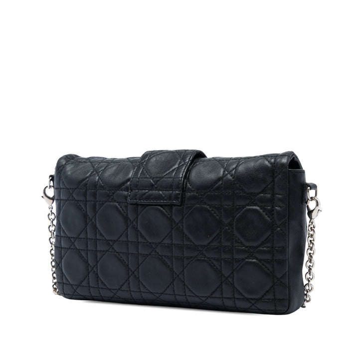Cannage New Lock Pochette Cuir d'agneau Noir