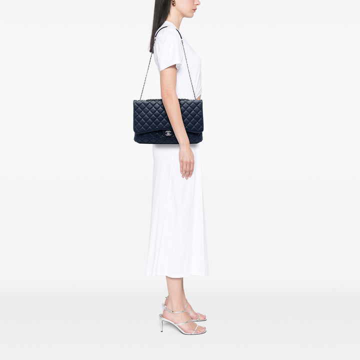 Chanel Maxi CC Matelassé Cuir d’agneau 3 Compartment à rabat
