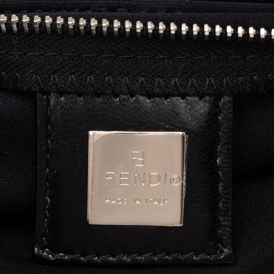 Fendi Jersey Baguette Sac Noir – vue 5 – GABY PARIS