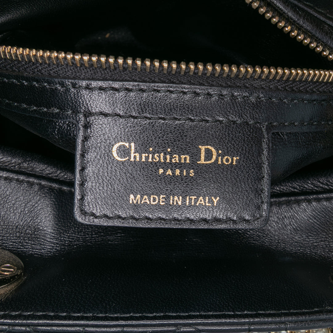 Dior Medium Cuir d’agneau Cannage Pearl Lady Dior Noir – GABY PARIS Authentique