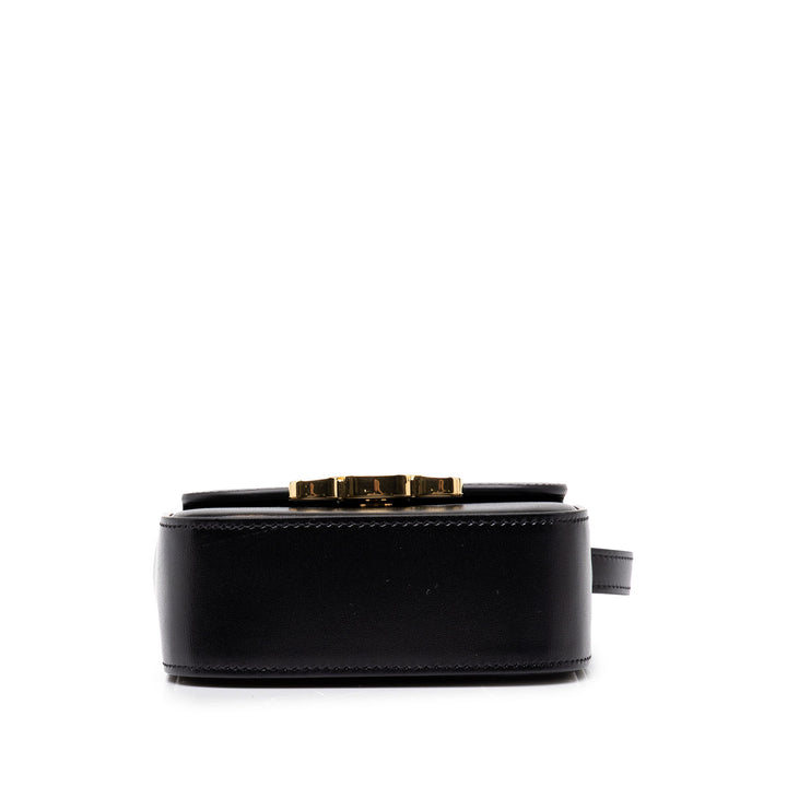 Celine Sac bandoulière brillant Triomphe Mini Cuir de veau Noir – vue 3 – GABY PARIS