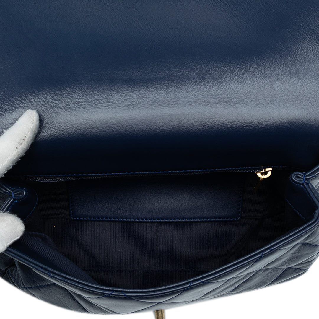 Chanel CC Quilted Cuir d’agneau Coin Chain Flap Bleu