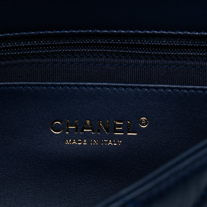 Chanel CC Quilted Cuir d’agneau Coin Chain Flap Bleu