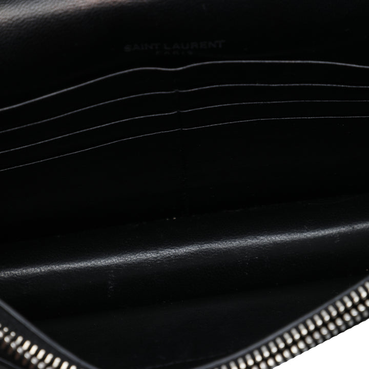 Croc embossé Kate Pompon Wallet on Chain Noir