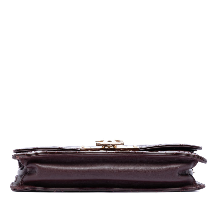 Chanel Matelassé Cuir verni Golden Class East West Wallet on Chain