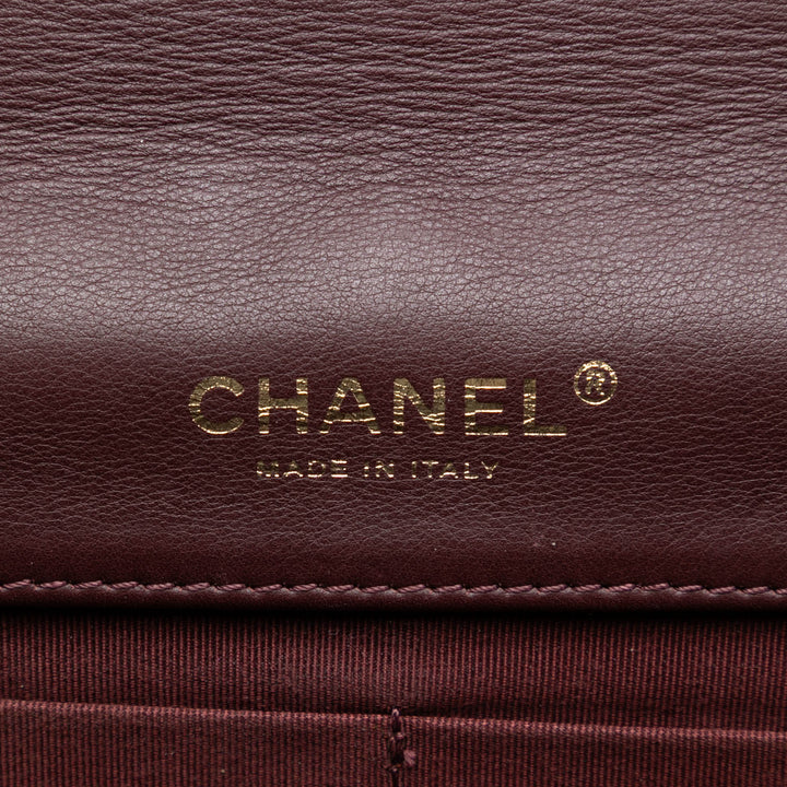 Chanel Matelassé Cuir verni Golden Class East West Wallet on Chain
