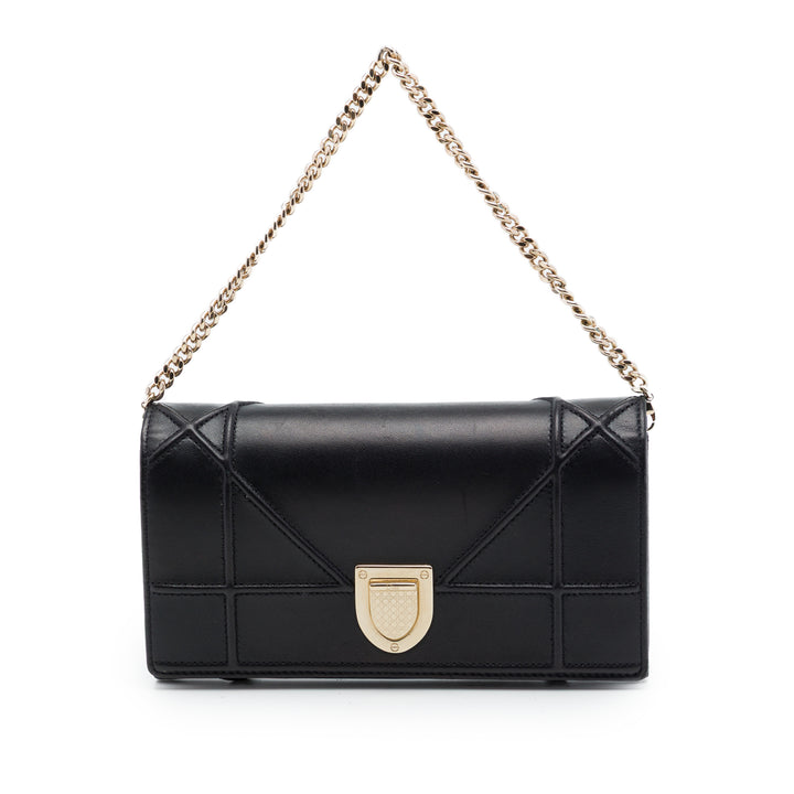 Dior Sac à main Diorama Croisiere Wallet on Chain Cuir de veau lisse Noir – vue principale – GABY PARIS