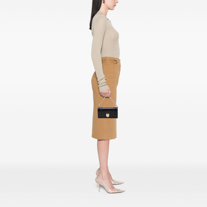 Dior Sac à main Diorama Croisiere Wallet on Chain Cuir de veau lisse Noir – vue 6 – GABY PARIS