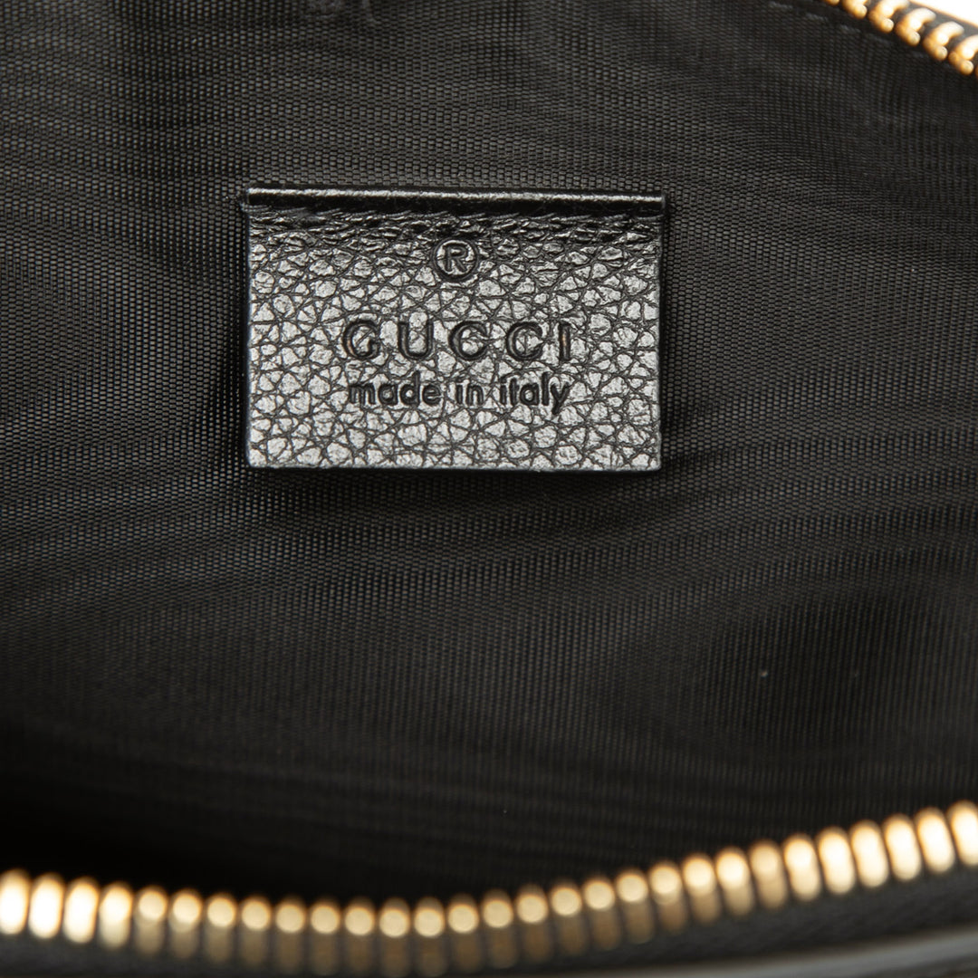 Gucci grainé Zumi Zippé Pochette Cuir de veau grainé Noir – vue 5 – GABY PARIS