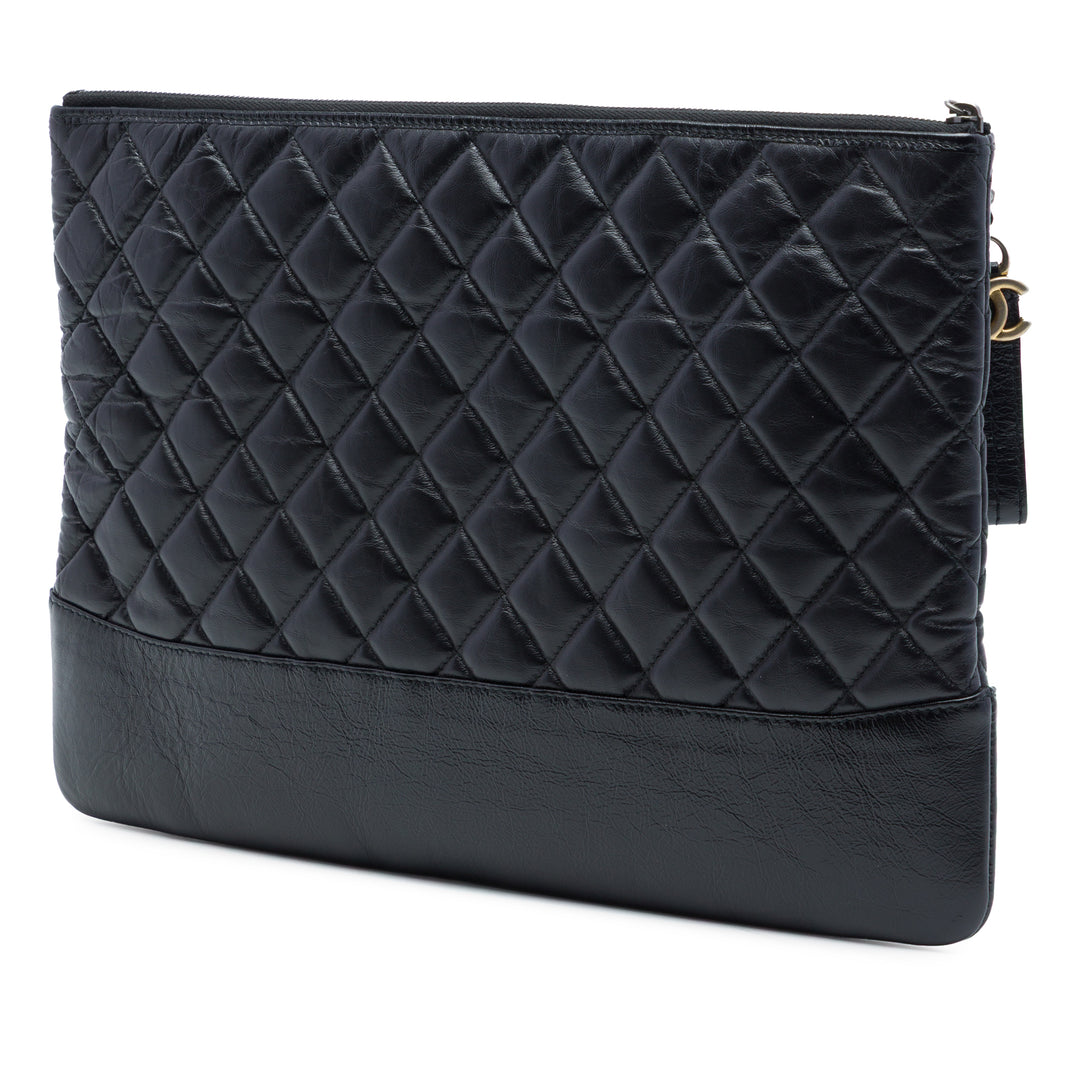 Chanel Large vieilli Cuir de veau Gabrielle O Étui Pochette