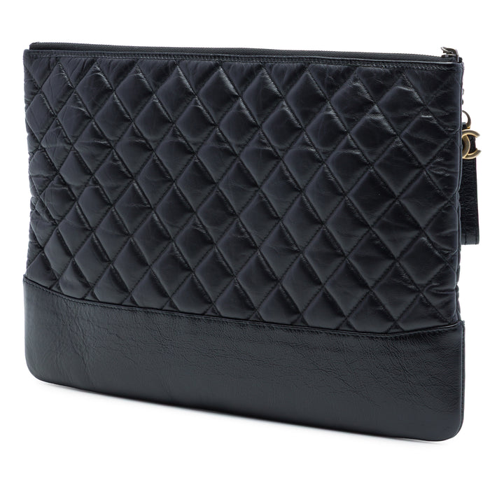 Chanel Large vieilli Cuir de veau Gabrielle O Étui Pochette