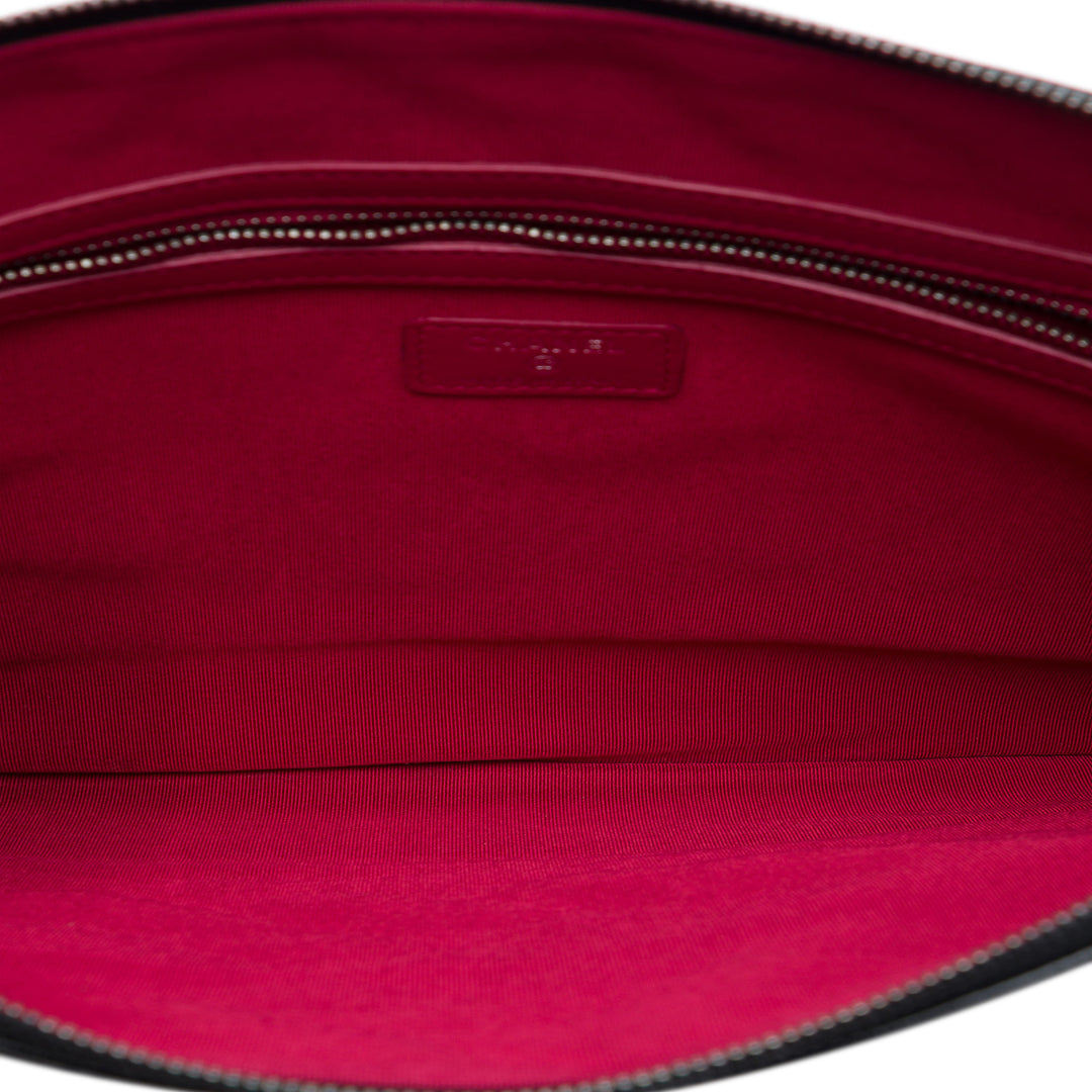 Chanel Large vieilli Cuir de veau Gabrielle O Étui Pochette