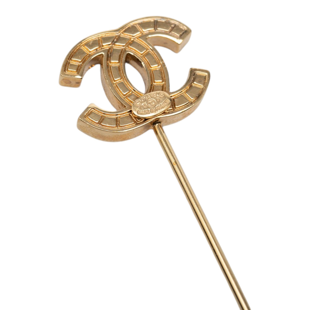 Chanel CC plaqué Pin Broche