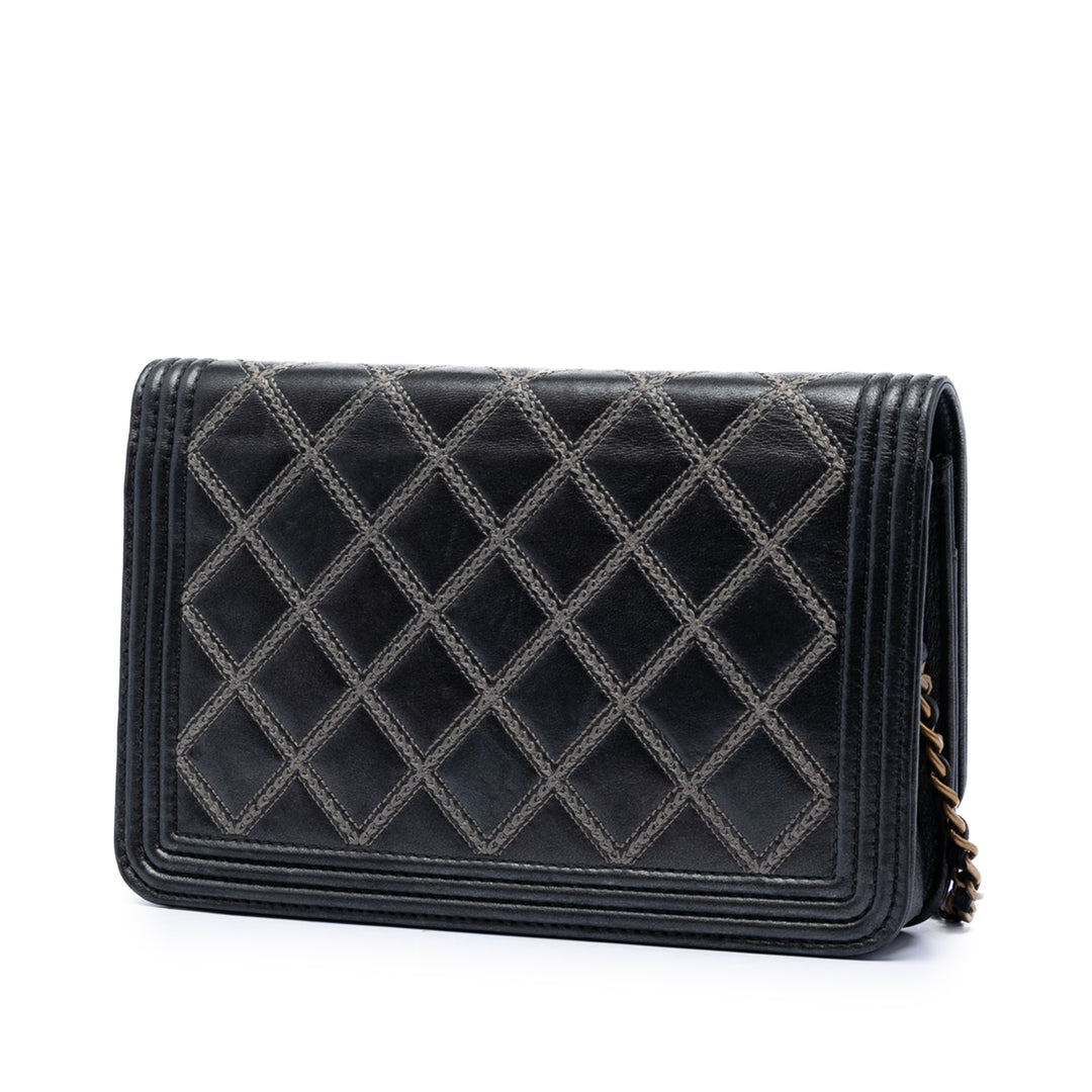 Chanel Matelassé Cuir d’agneau Double Stitch Boy Wallet on Chain