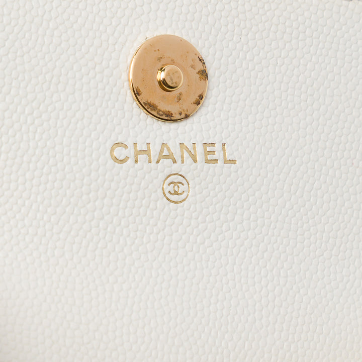 Chanel Pochette CC Matelassé Armature à rabat avec chaîne Cuir caviar Blanc – vue 5 – GABY PARIS